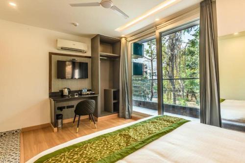 Chittaranjan Hotel | Mayur Hotel at CR Park New Delhi