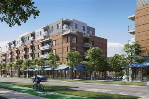Ottawa Division Apartment | 1Bed+Den 1bth Condo sleeps 4