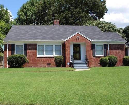 Vollintine-Evergreen House | 3BR, 2BA Hidden Gem in Midtown/Evergreen district